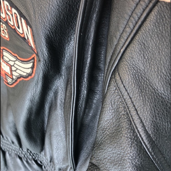 HARLEY DAVIDSON black leather jacket 💯% Authentic - Picture 9 of 17